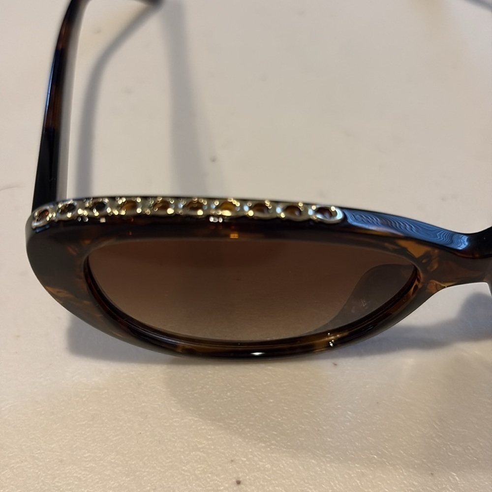 Coach - HC8296U - 512074 56-16-140. Dark Tortoise - women’s sunglasses. - Picture 2 of 10